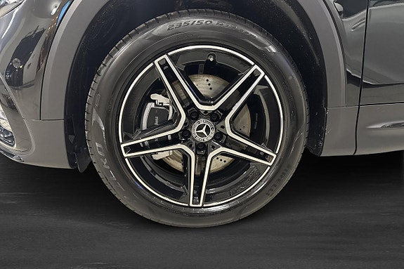 Mercedes-Benz GLB220 d 5 of 5