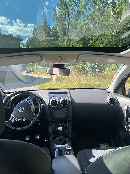 Nissan Qashqai+2 3 of 4