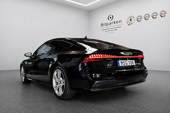 Audi A7 3 of 5