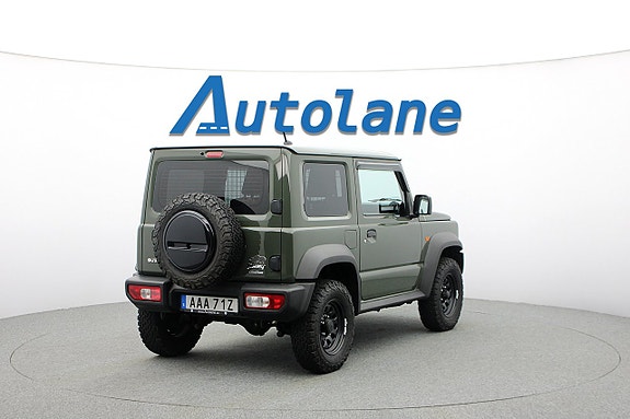 Suzuki Jimny 8 of 24