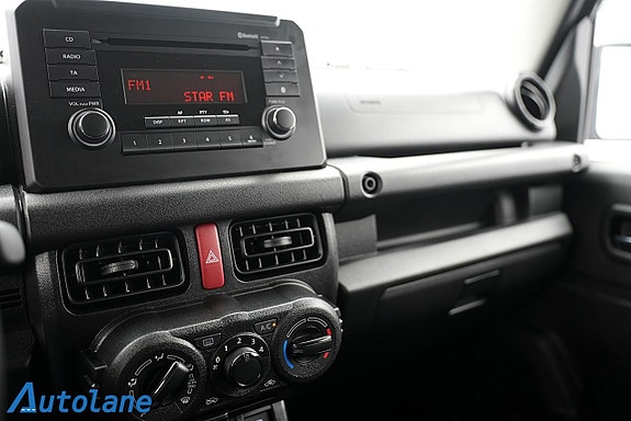 Suzuki Jimny 23 of 24
