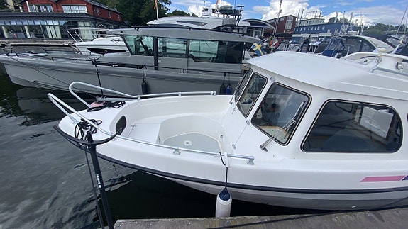 TG 6500 -03 Yamaha F115 -04 5 of 5