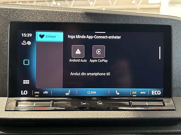 Volkswagen Caddy Maxi 16 of 23