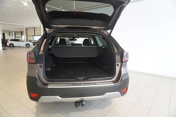 Subaru Outback 6 of 16