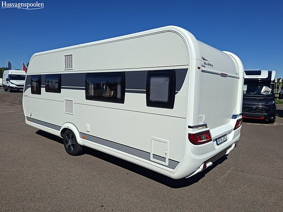 Hobby 560 WLU Prestige Alde Förtält Solceller 3 of 14