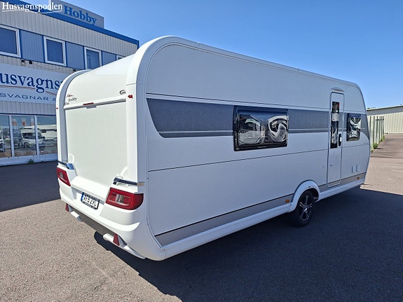 Hobby 560 WLU Prestige Alde Förtält Solceller 2 of 14