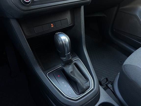 Volkswagen Caddy 14 of 22