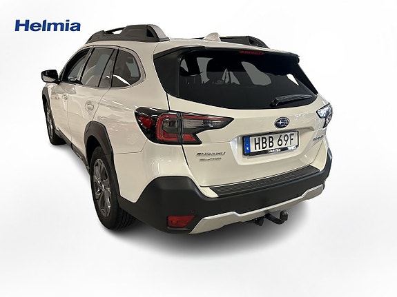 Subaru Outback 4 of 5