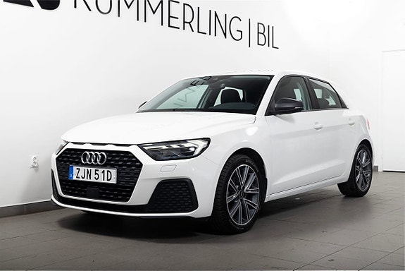 Audi A1 2 of 5
