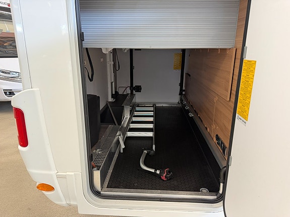 Adria Matrix Plus 670 SC *ALDE*Taksäng*Queenbed* 18 of 18
