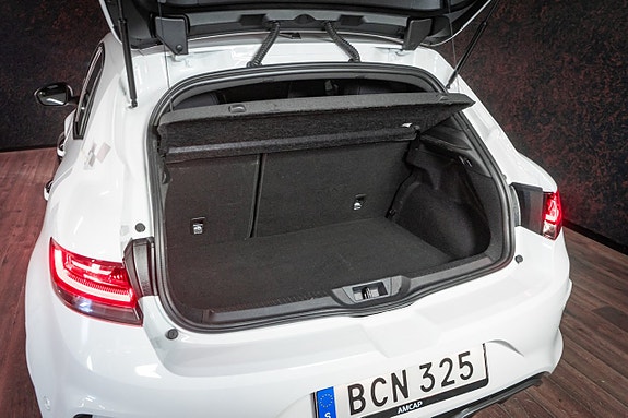 Renault Megane 16 of 30
