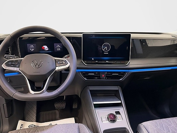 Volkswagen Tiguan 11 of 12
