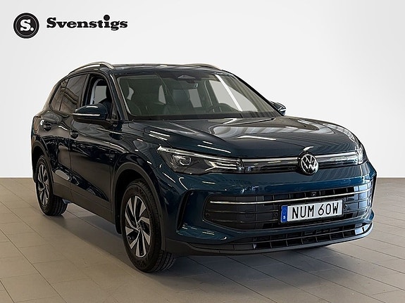 Volkswagen Tiguan 6 of 12