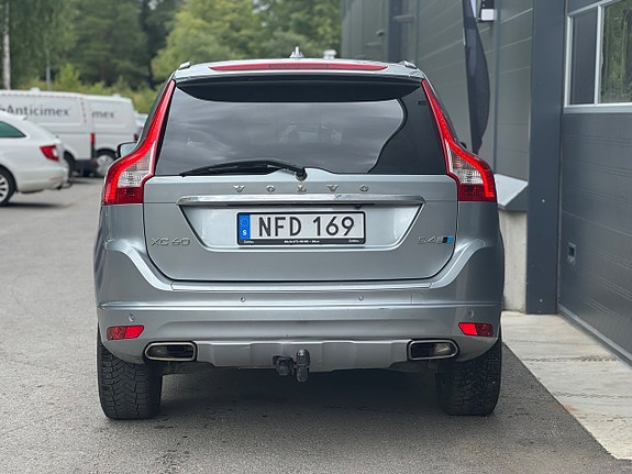 Volvo XC60 5 of 18
