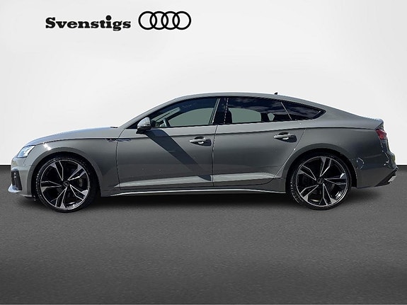 Audi A5 4 of 5
