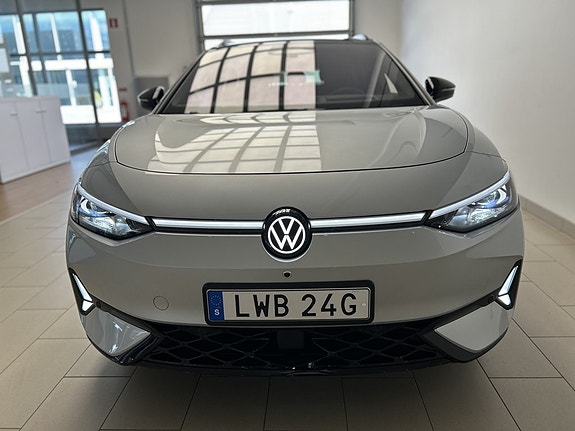 Volkswagen ID.7 6 of 22