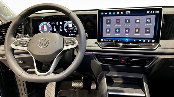 Volkswagen Tiguan 10 of 12