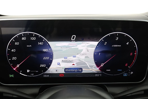 Mercedes-Benz GLC300 d 20 of 30