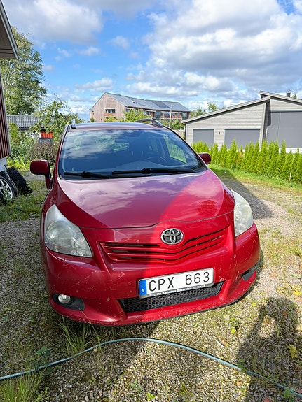 Toyota Verso 9 of 10