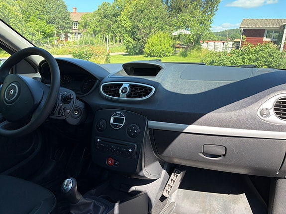 Renault Clio 3 of 4