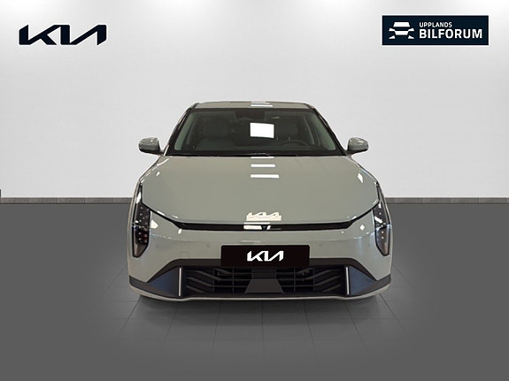 Kia EV4 2 of 16