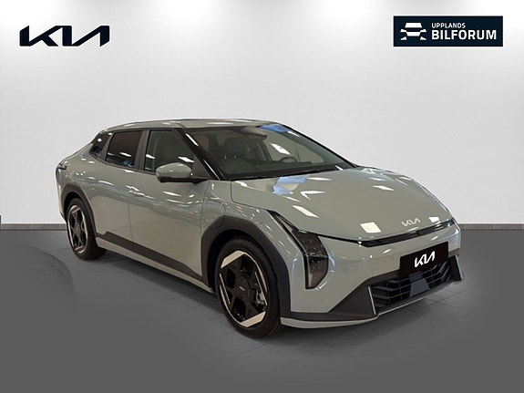Kia EV4 3 of 16