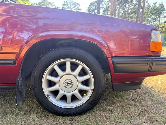 Volvo 940 22 of 30