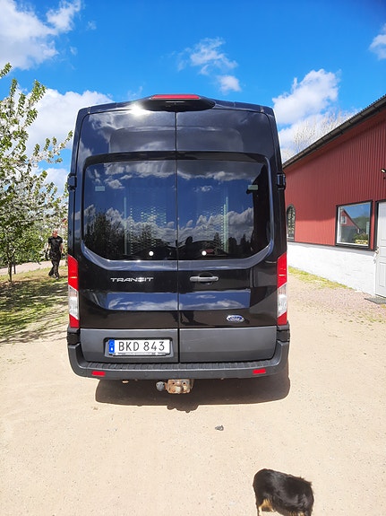 Ford Transit 6 of 9