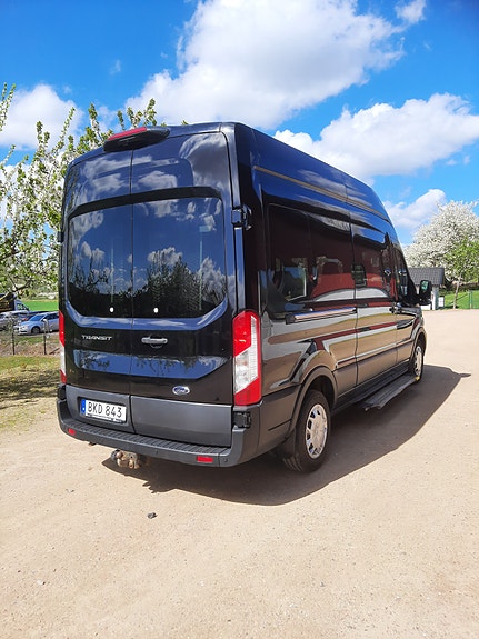 Ford Transit 7 of 9