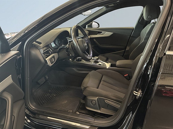 Audi A4 7 of 24