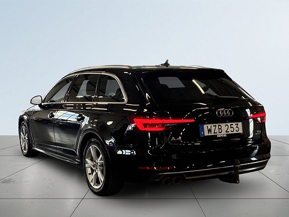 Audi A4 5 of 24