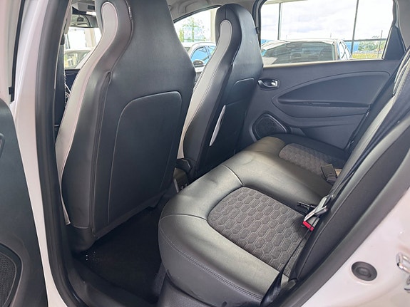 Renault Zoe 8 of 14