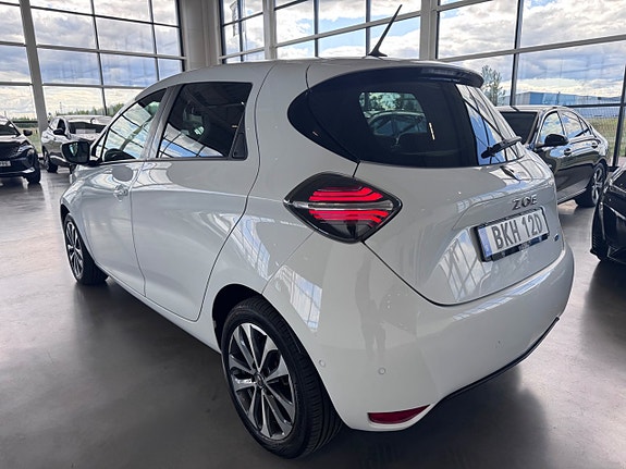 Renault Zoe 3 of 5