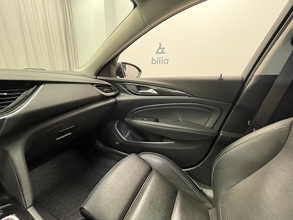 Opel Insignia 17 of 18