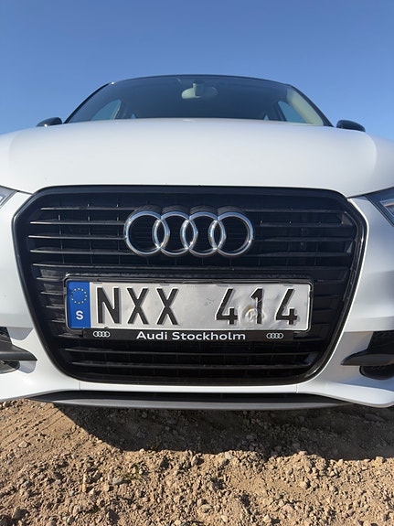 Audi A1 3 of 5