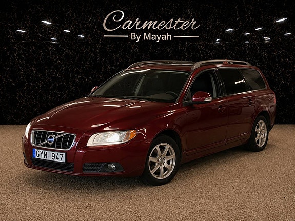 Volvo V70 2 of 5