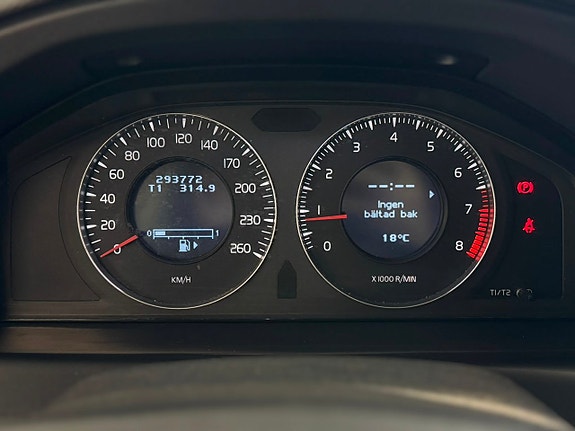 Volvo V70 13 of 14