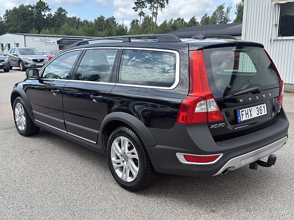 Volvo XC70 7 of 13