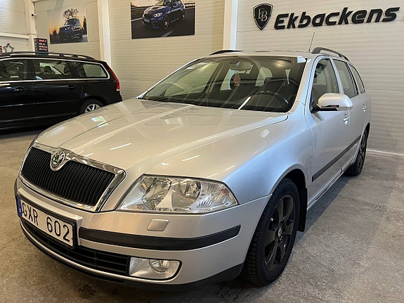 Skoda Octavia 3 of 5