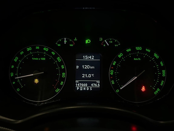 Skoda Octavia 12 of 14
