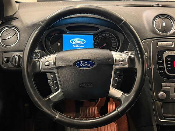 Ford Mondeo 21 of 21
