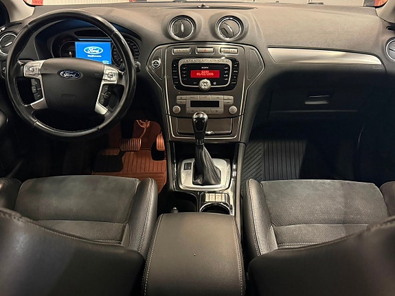 Ford Mondeo 14 of 21