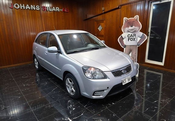 Kia Rio 2 of 5