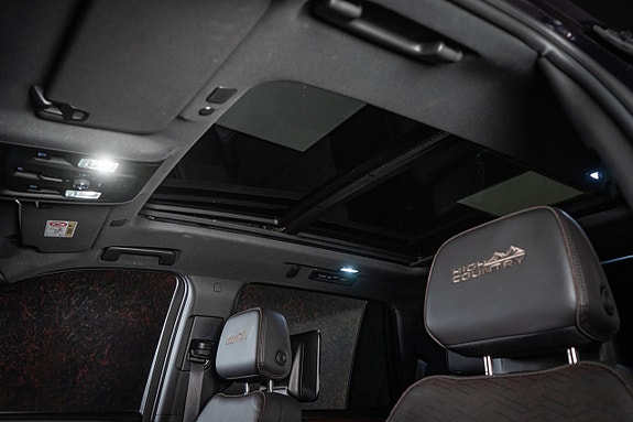 Chevrolet Tahoe 16 of 30