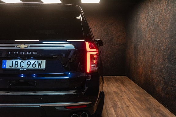 Chevrolet Tahoe 10 of 30