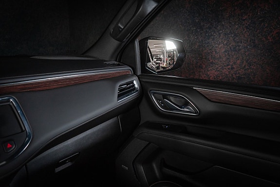 Chevrolet Tahoe 19 of 30