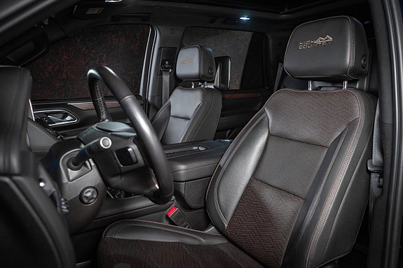 Chevrolet Tahoe 14 of 30