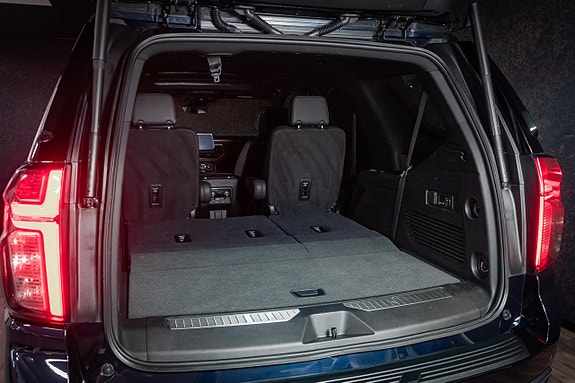 Chevrolet Tahoe 12 of 30