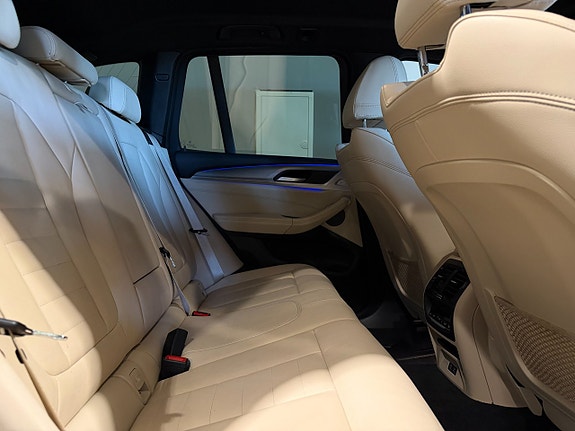 BMW X3 19 of 30