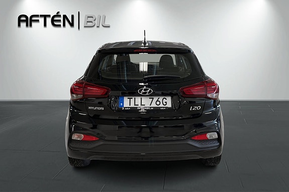 Hyundai i20 9 of 19